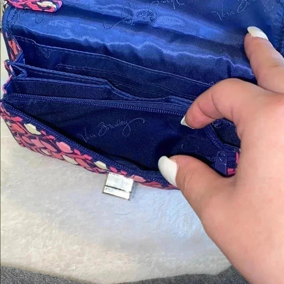Vera Bradley Wristlet - Picture 6 of 6